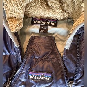 Patagonia Infant Down Bunting - Navy this fit my kid until she was 7 months old.